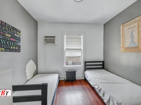 945 East 15th Street image 20 of 34