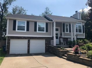 102 Dinwiddie Dr, New Kensington, PA 15068