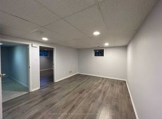 947 Oklahoma Dr, Pickering, ON L1W 2H8