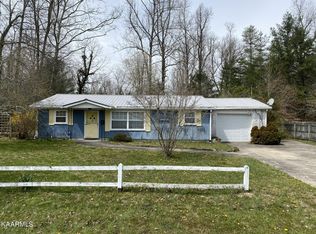 1376 W Main St, Sparta, TN 38583