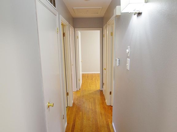4th image of 1649 Oliveto Ln