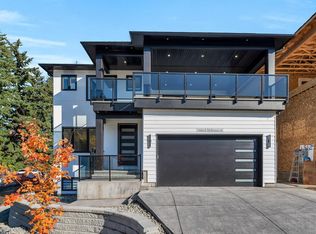 1680A McKenzie Rd, Abbotsford, BC V2S7N4