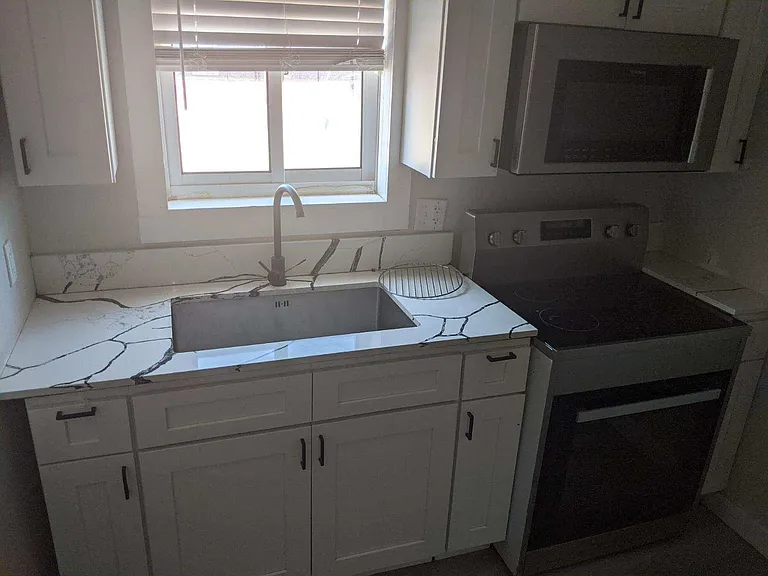 301 Avenue U #201 — Photo 6