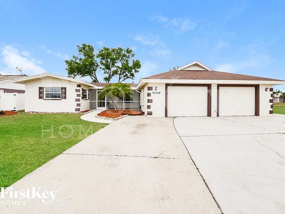 1st image of 20340 Gentry Ave