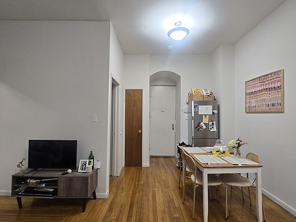 5th image of 248 W 105th St APT 5E