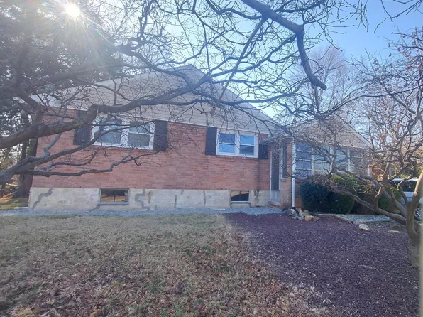 2207 E Huntington Dr, Wilmington, DE 19808