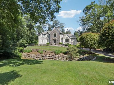 760 Smoke Hollow Trl, Franklin Lakes, NJ, 07417