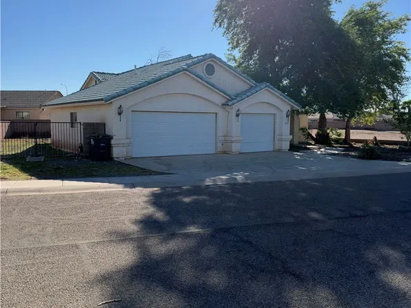 2416 E Palo Verde Drive, Mohave Valley, AZ 86440