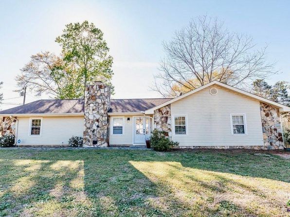 101 Williams Dr