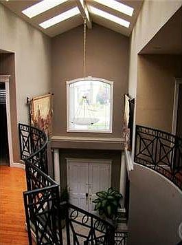 4th image of 1020 Calle Milagro Dr
