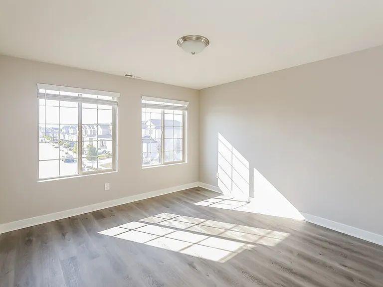 1778 S Haven Pkwy — Photo 12