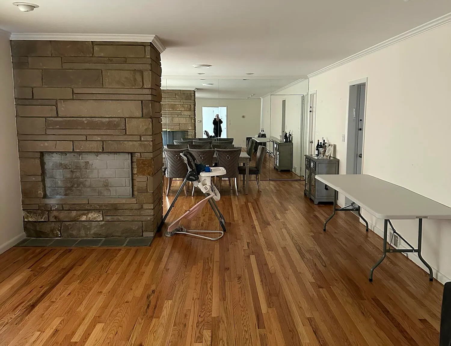 5 bed, 2267 sqft, $2,600 — Photo 4