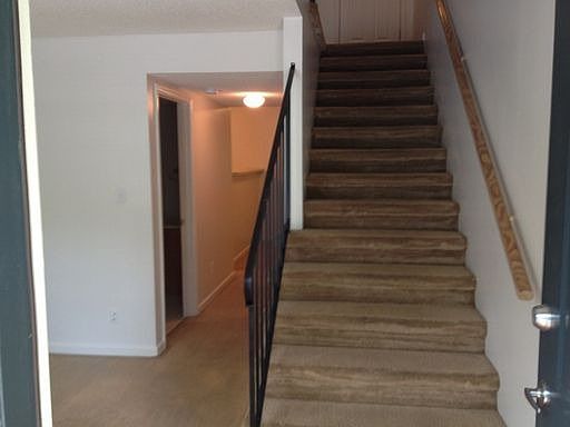2nd image of 1108 Copperwood Ln