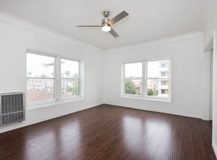 405 S Gramercy Pl, Los Angeles, CA 90020