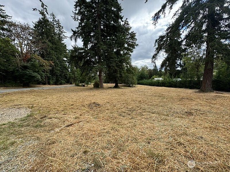 2nd image of 36815 52nd Avenue S #A/B