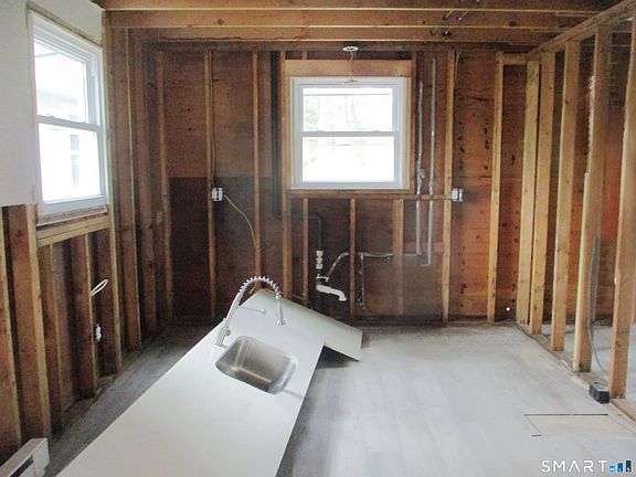 5th image of 62 Rice Road