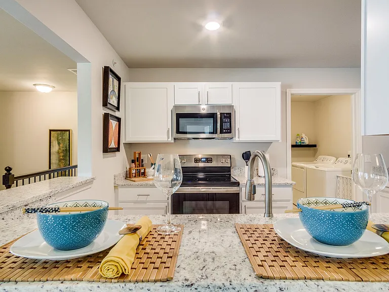 Tribute Creek Apartment Homes — Photo 9