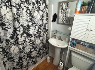 66 Folly Road Blvd, Charleston, SC 29407