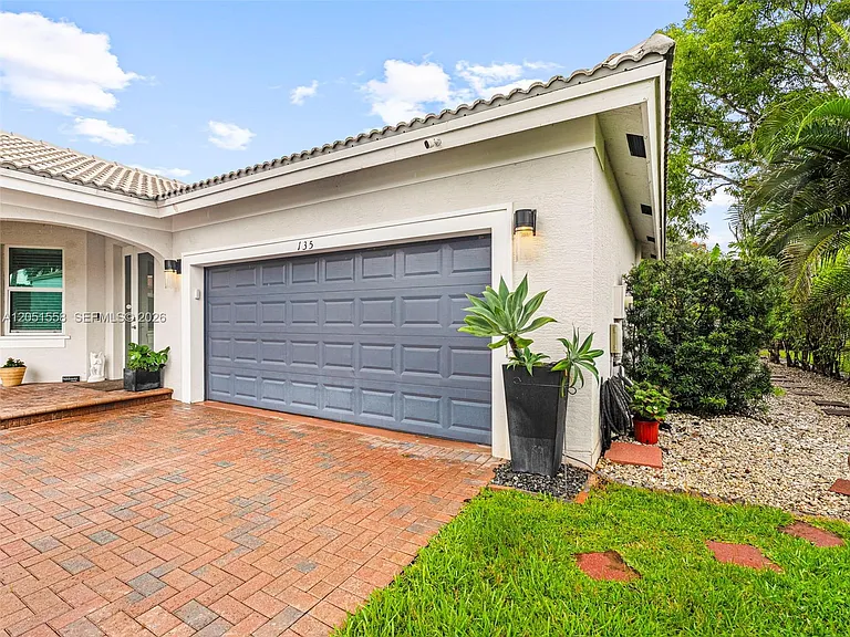 135 Catania Way — Photo 35
