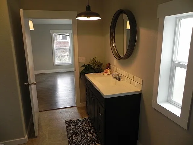 104 Main St — Photo 18