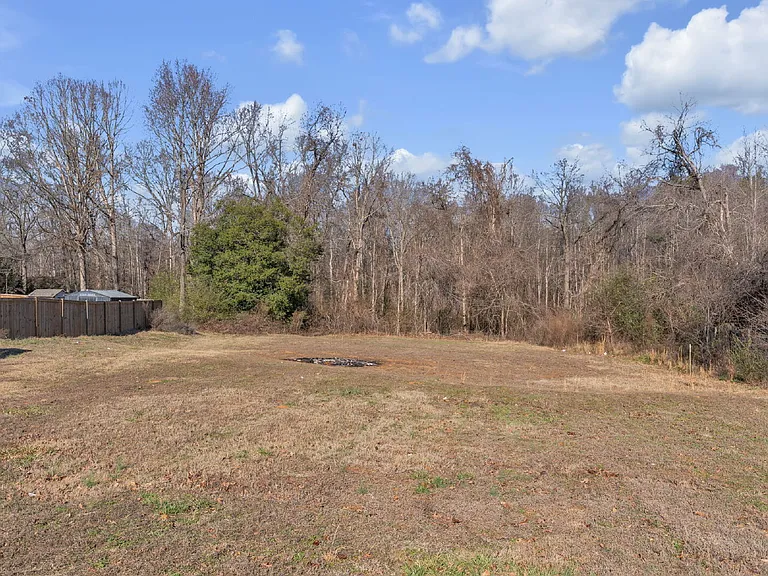 1949 Old Grove Rd — Photo 25