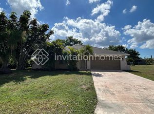 212 SE 43rd Ter, Cape Coral, FL 33904