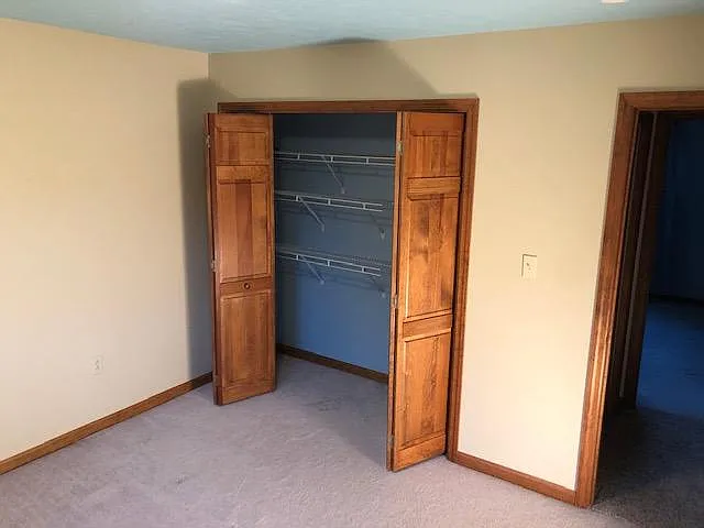 1555 Network Dr — Photo 20