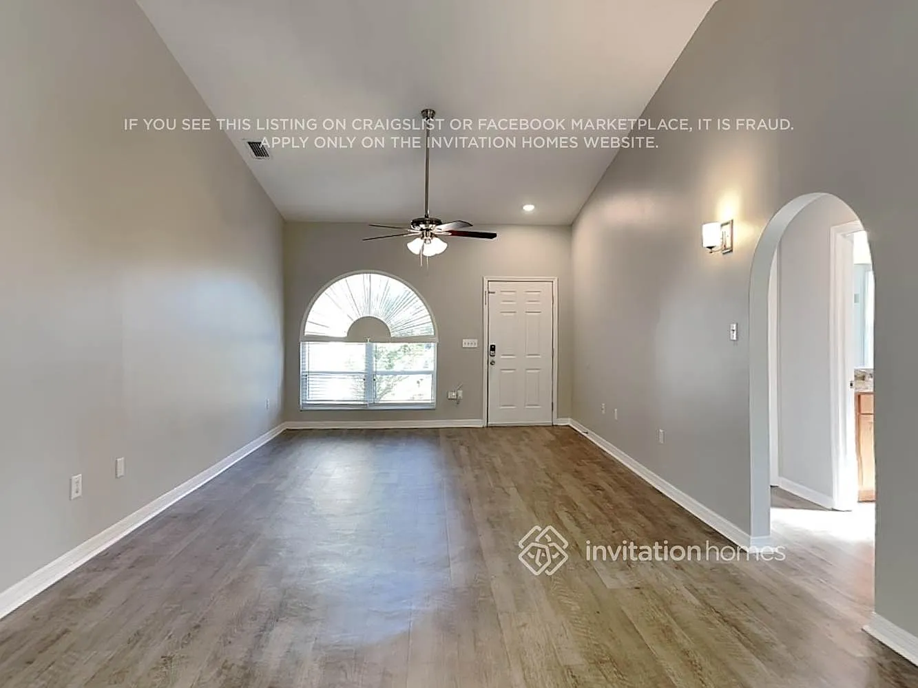 5863 Covington Way Sarasota, FL 34232 — Photo 4