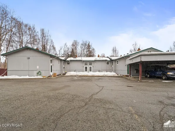 3215 Eastgate Pl #301, Anchorage, AK 99504