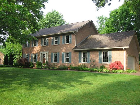 2nd image of 88 Summertree Dr
