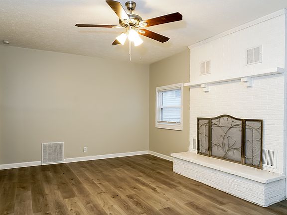 5th image of 1614 E Gimber St