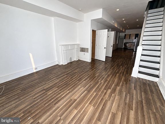 4th image of 2540 N 17th St