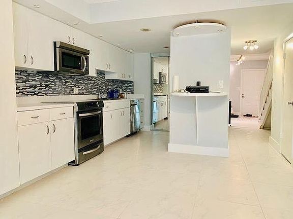 2nd image of 793 SE 1st Way #793