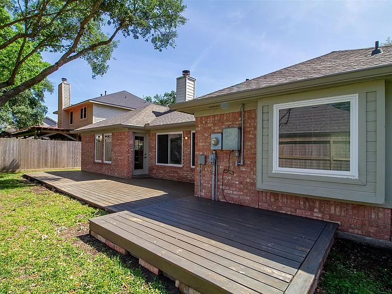 2918 Abbey Field Dr — Photo 20