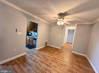 5600 Bloomfield Dr APT 203, Alexandria, VA 22312