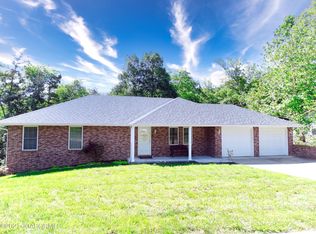 632 Shawn Dr, Jefferson City, MO 65109