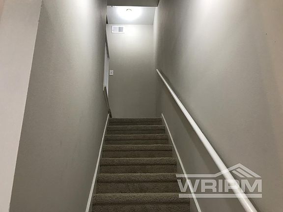 3rd image of 1009 Siena Park Blvd E