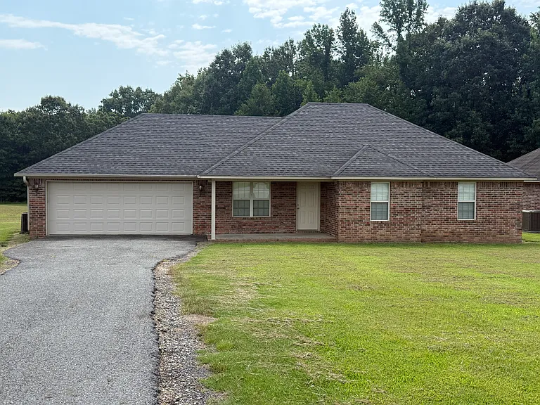 382 Highway 285 N — Photo 1