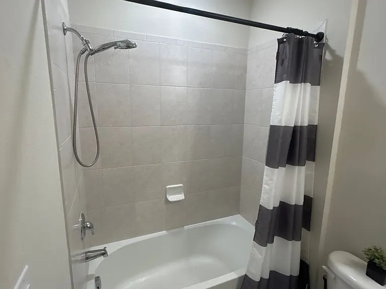 1261 Regal King Dr — Photo 11