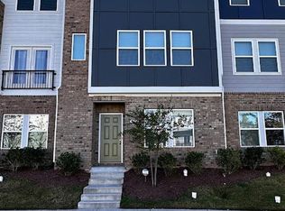 1024 Salt Glaze Ln, Cary, NC 27519