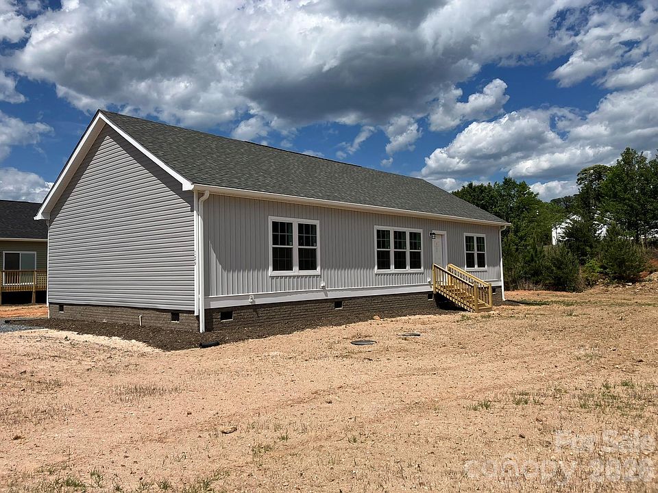 1st image of 129 Prosperity Way