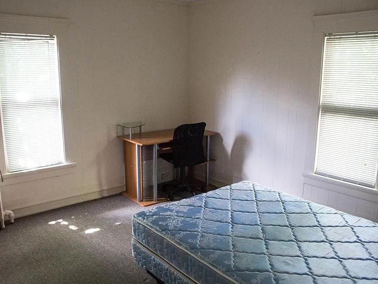 210 Williams St #3 — Photo 5