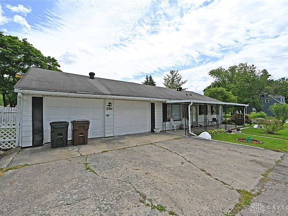 3rd image of 2301 Martin Ave