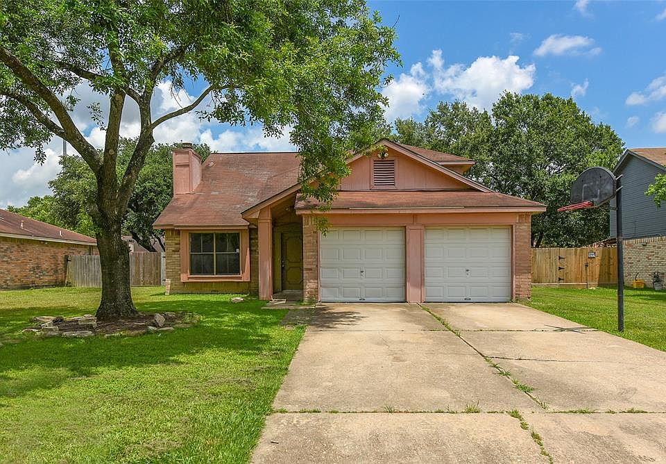 1st image of 19706 Mallard Lake Ln