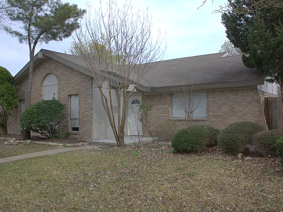 2nd image of 4727 Tealwood Cir