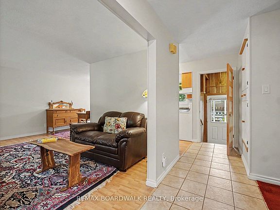 3rd image of 169 Henry St