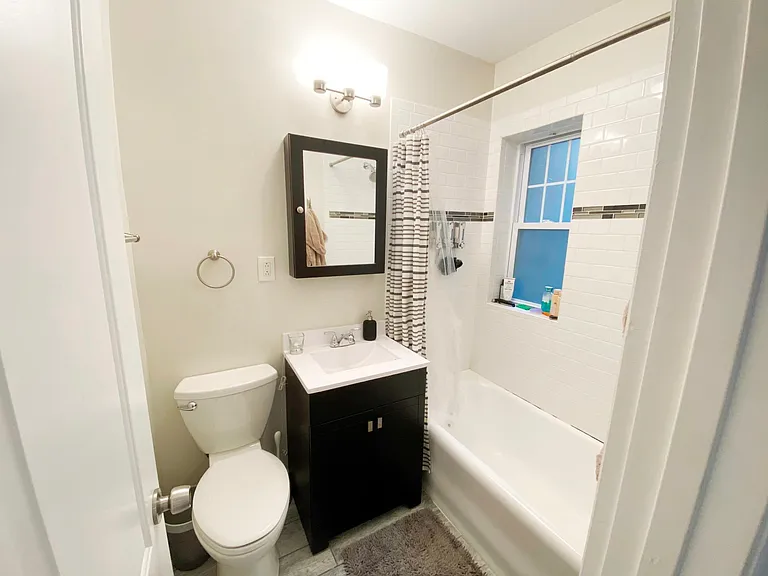2149 N Fremont St #10N — Photo 11