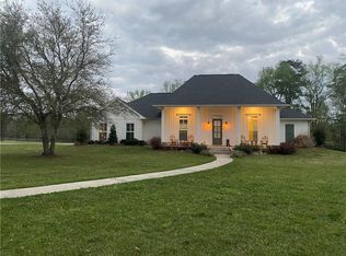 39225 Forest Hills Dr, Franklinton, LA 70438