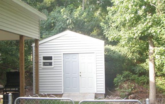 3rd image of 946 Presley Creek Dr