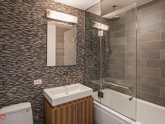 5th image of 2280 Frederick Douglass Blvd #5F